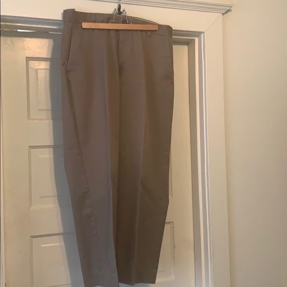 Dockers Dark Kaki Trousers - Size 34 x 30 - Picture 1 of 5